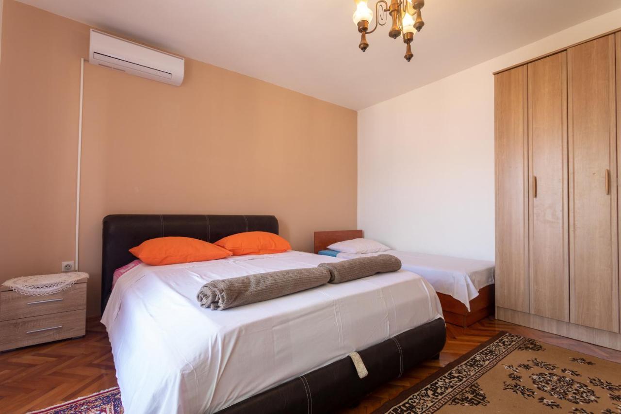 Apartment La Castagna Kotor